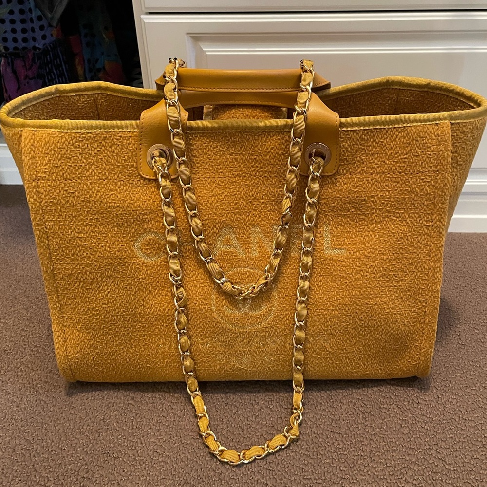 CHANEL ‼️SOLD‼️ LARGE LIMITED EDITION DEAUVILLE TOTE BAG, LARGE~METALLIC~TWEED